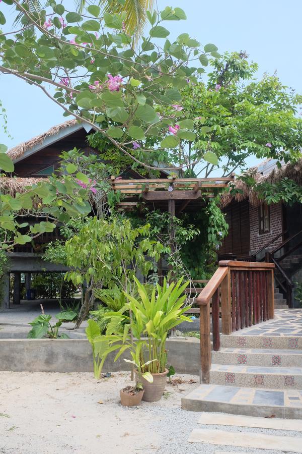 Panji Panji Tropical Wooden * Pantai Cenang (Langkawi)